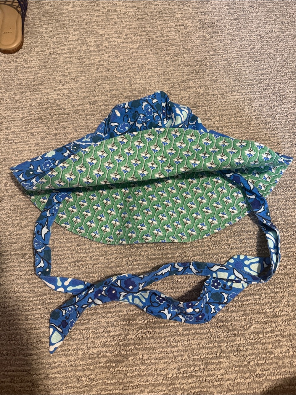 Rhode x Target patterned floppy hat - Picture 3 of 3